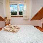 Apartamentos Cudillero קודילרו