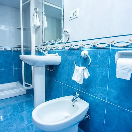 Apartamentos Cudillero شقة *