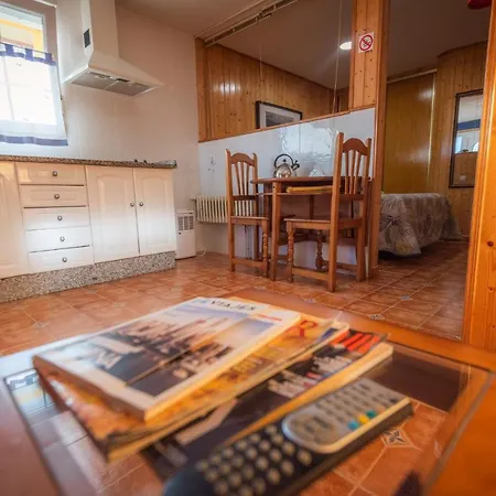 Apartamentos Cudillero شقة *
